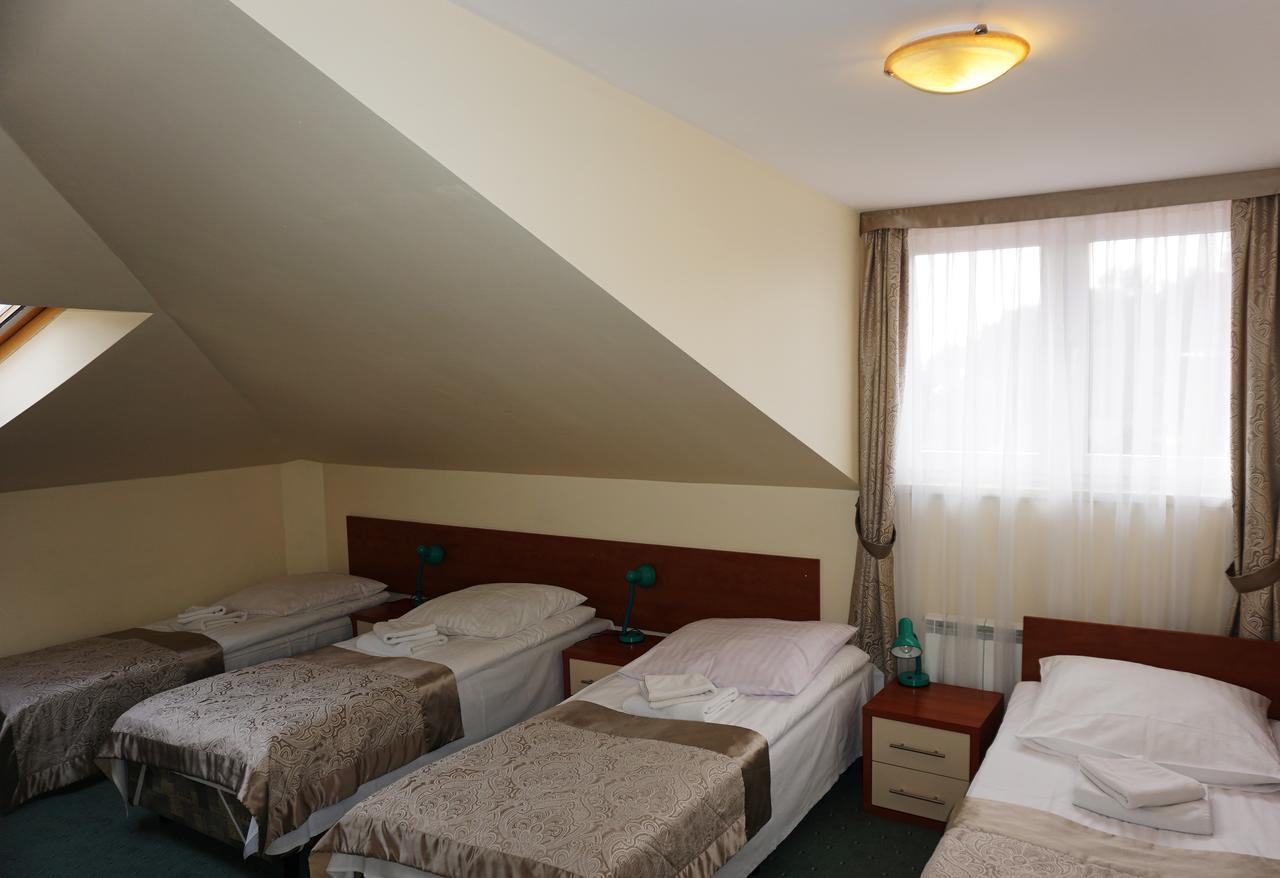 Pod Szczesliwa Gwiazda Hotell Cekanowo Eksteriør bilde